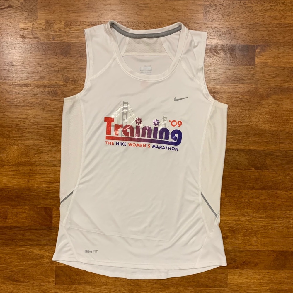 The Nike Women’s Marathon ‘09 Training tank top